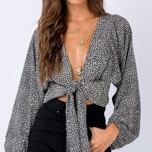 LIKE NEW Princess Polly leopard front-tie top